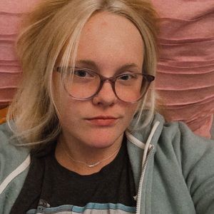 Meet your Posher, Cailey